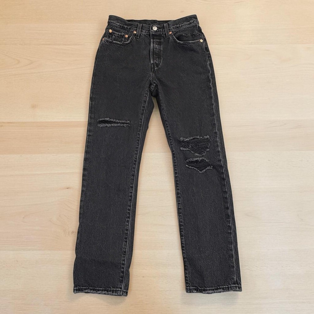 Levi 501 Original Fit Jeans Womens 27 Black Distressed Straight Leg Button Fly